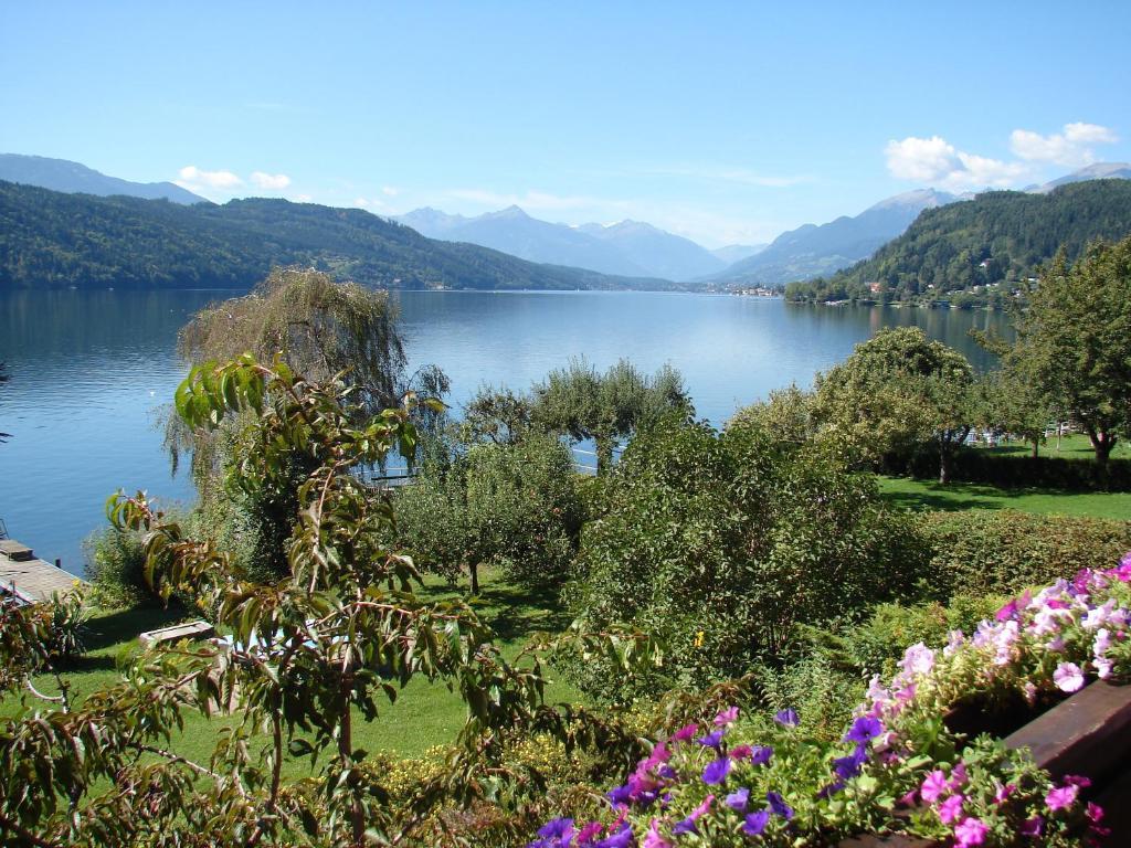 Ferienwohnung Moser Am See Millstatt Room photo